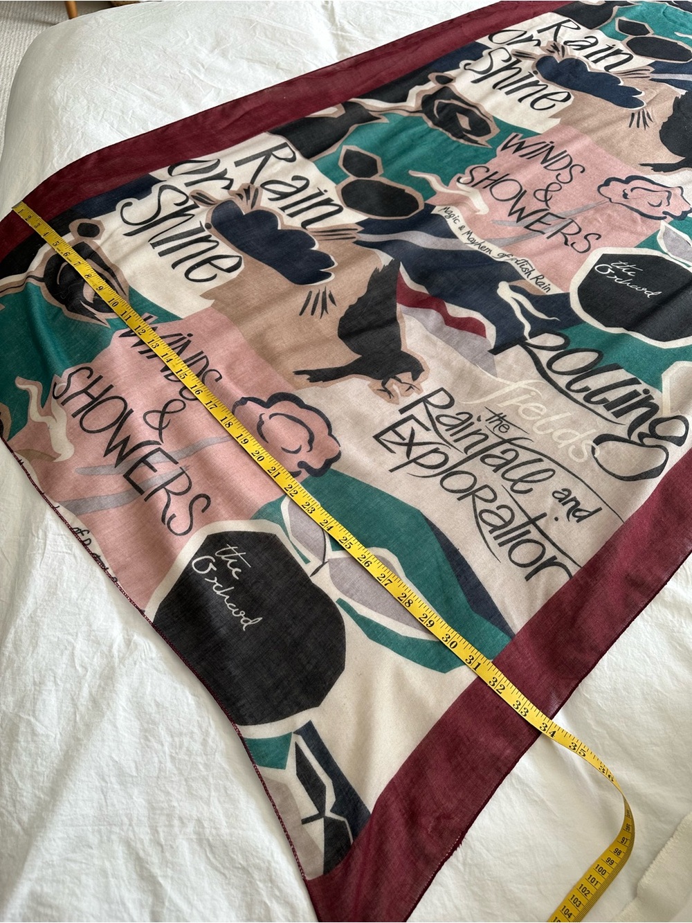 Lightweight abstract large scarf - Picture 5 of 6